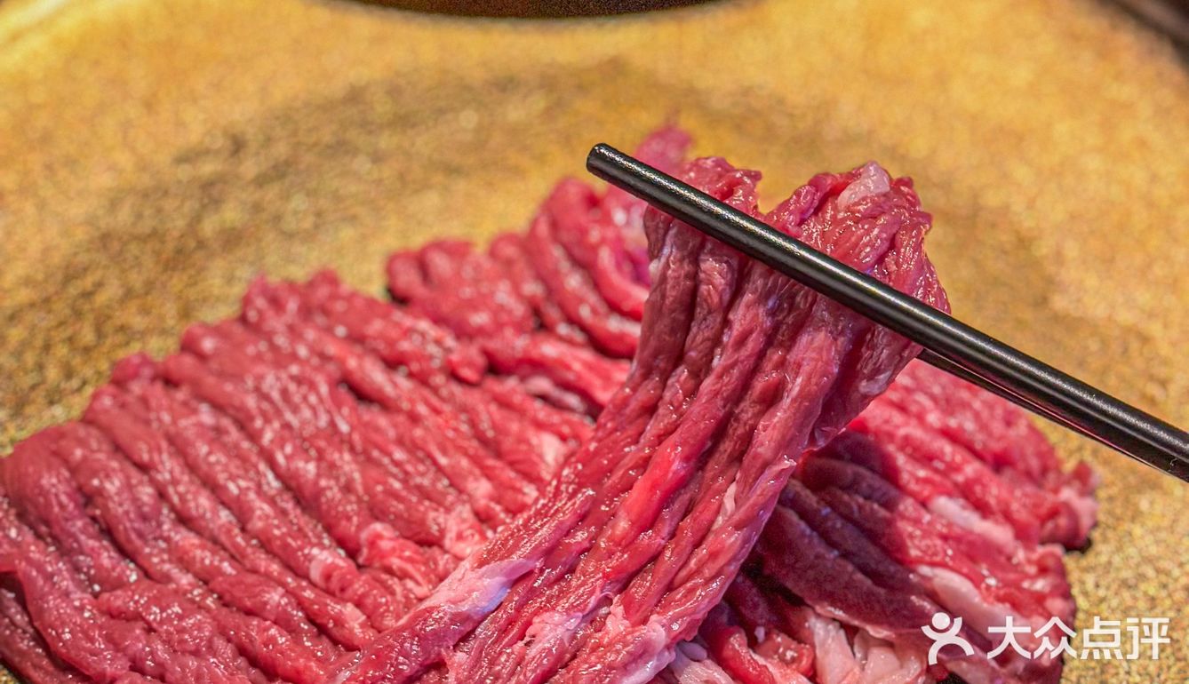 🔥打卡正宗铜锅火锅，肉质品质绝绝子～