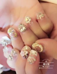 -睫乐园•睫公馆•美睫美甲沙龙