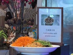 -亚龙湾希尔顿自助餐厅·海鲜·烧烤·沙滩BBQ·现场乐队