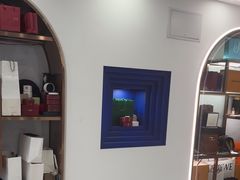 -聚云奢二手奢侈品黄金手表包包回收·中古店(三里屯总店)