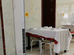 -宾朋海鲜特色美食餐厅·纯手工鲅鱼水饺(兴海路店)