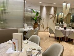 -香港百合居(LCM置汇旭辉广场店)