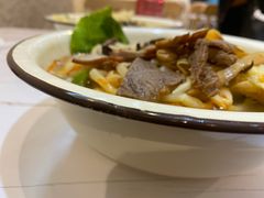-丽丽三鲜螺蛳粉(田林路店)
