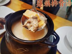 -莲餐厅·湖北菜·潜江小龙虾店(愚园路店)