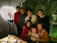 -穹六人间 people 6(岳阳路店)