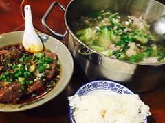 -杨三孃跷脚牛肉(中粮鸿云悦街店)