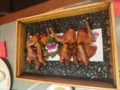 -新天明砂锅鱼头煲