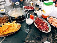 -牛一煲美食(江高店)
