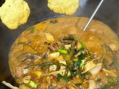 -曹丞相·地锅鸡·地锅鱼(武林店)