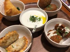 小吃拼盘-ELI FALAFEL Lebanese&Mediterranean黎巴嫩美食(富城路店)