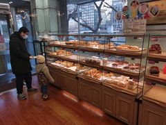 面包甜点陈列柜-新侨三宝乐面包店(崇文门店)