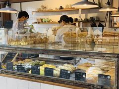 面包甜点陈列柜-仙峰天然面包(迎宾路店)