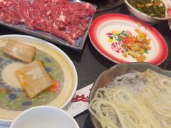 -沸炉重庆老火锅(军事博物馆店)