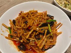 -艳阳天·非遗楚菜(武汉客厅店)