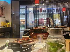 -尚尚仙·酸汤猪手·猪肚鸡火锅(华联万柳购物中心店)