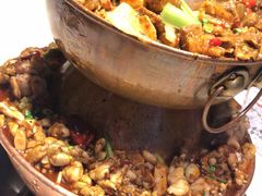-老佛爷炭火蛙锅直营(清滨路总店)