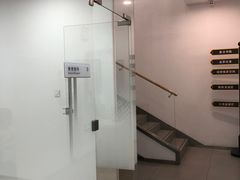 -青岛中升沃茂沃尔沃4S店(市北店)