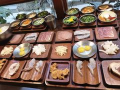 -银米·云南传统过桥米线(双廊黑金冠店)