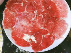 鲜牛肉-花鲢鱼头火锅(春城东路店)