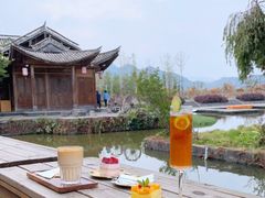 -比顿咖啡(和顺古镇店)
