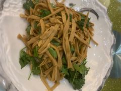 捞起广宁笋干-东江渔村·古典园林·30年粤菜老字号(太和店)