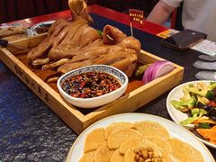 -老北京胡同味道二荤铺(酒仙桥店)