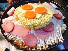 -炙韩料理·部队锅专门店