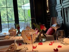 -弦月窗LUNETTE BY AMANDA(复兴路店)