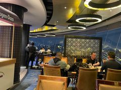 -宝利来国际大酒店-凤凰阁旋转餐厅