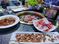 -牛鲜盛齐齐哈尔烤肉(曹路店)
