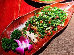 大理风味葱椒鸡-花马天堂云南餐厅 Lost Heaven(外滩店)