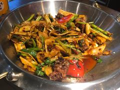 苗家干锅鸡-张家砂锅(富民店)