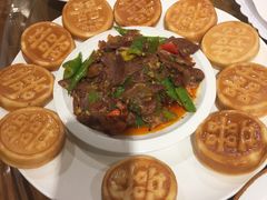 驴肉小饼-鱼王府大酒店