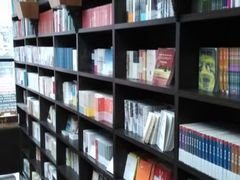 android_upload_pic-钟书阁(松江泰晤士小镇店)