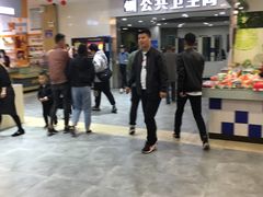 -八仙台服务区-停车场