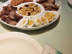 -镜泊小镇(东长安街店)