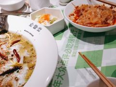 -渔语鱼酸菜鱼新川菜(来福士店)