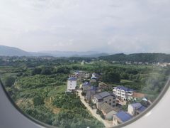 -张家界荷花国际机场