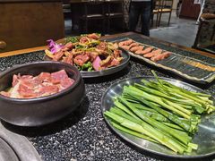 -红泥小火炉·东北泥炉烤肉(天一旗舰店)