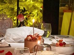 -弦月窗LUNETTE BY AMANDA(复兴路店)