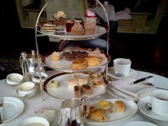 红丝绒下午茶-Salon de Ville浦江汇(上海外滩华尔道夫酒店店)