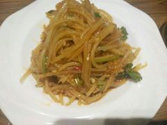 -茶花妹子云南餐厅(传媒大学店)