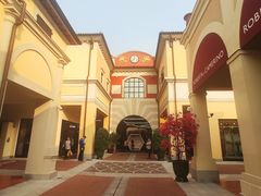 -佛罗伦萨小镇广佛名品奥特莱斯(疏港路店)