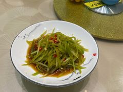 凉拌莴笋-冯家大院