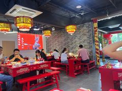-欠火锅·水牛毛肚·团建聚餐·生日宴(何山路店)