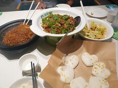 -绿草地·湘菜(7mall店)