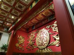 -梅龙镇酒家(南京西路总店)