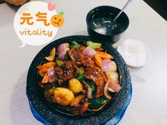 香蕉牛柳石锅拌饭-缘久缘米粉(新街口店)