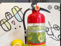 -汽车博物馆主题餐厅
