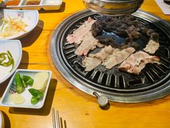 -唯成•韩国炭火烤肉 유성고기